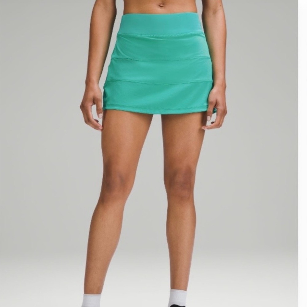 Pace rival mid rise skirt